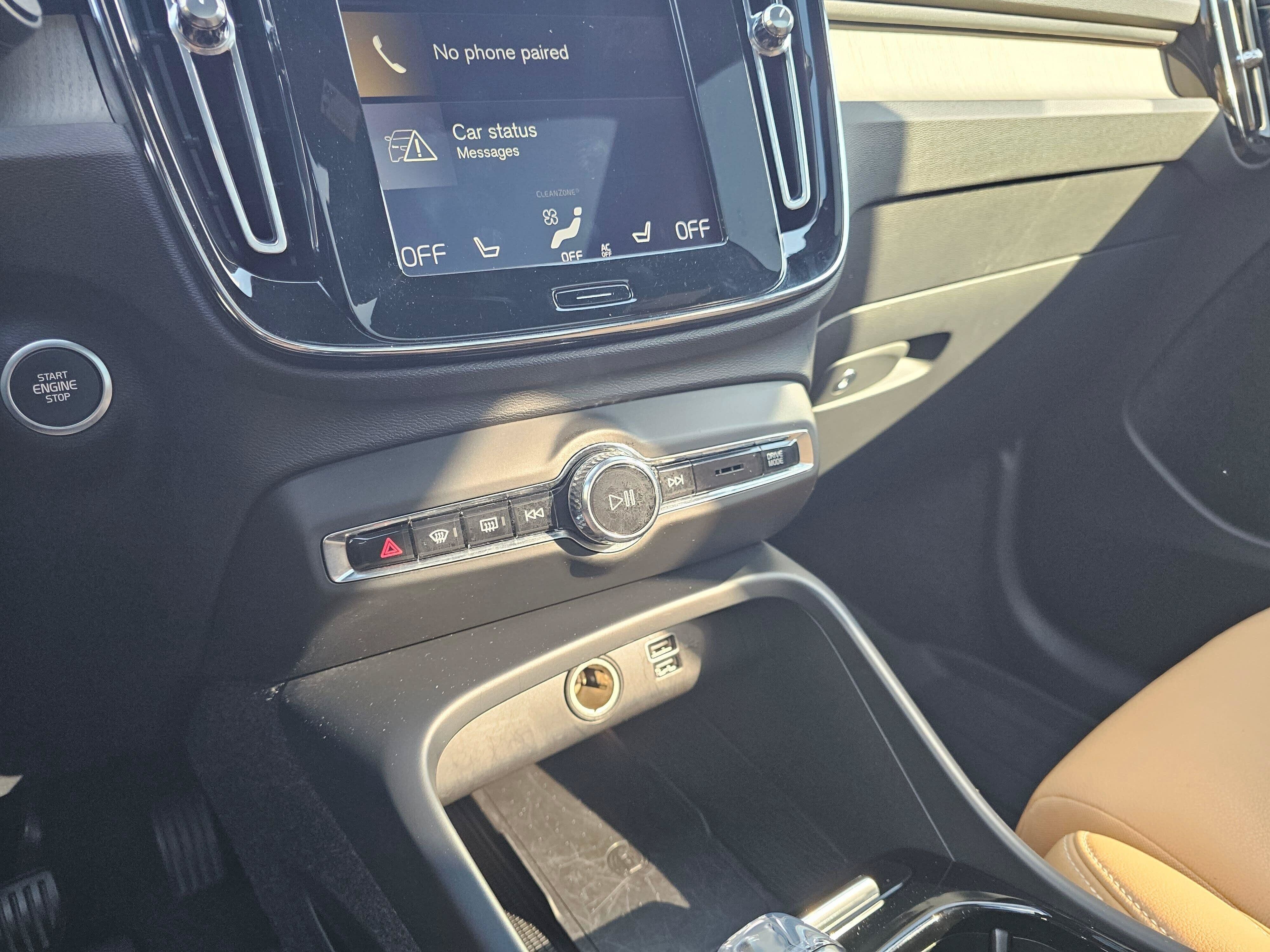 Used 2019 Volvo XC40 T5 Inscription AWD/4WD image 28