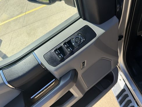 Used 2020 Ford F350 XLT w/ XLT Value Package AWD/4WD image 8