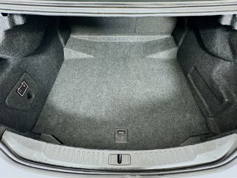 Used 2016 Chevrolet Malibu LT image 25