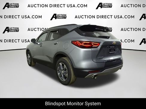 Used 2024 Chevrolet Blazer LT w/ Convenience Package FWD image 5