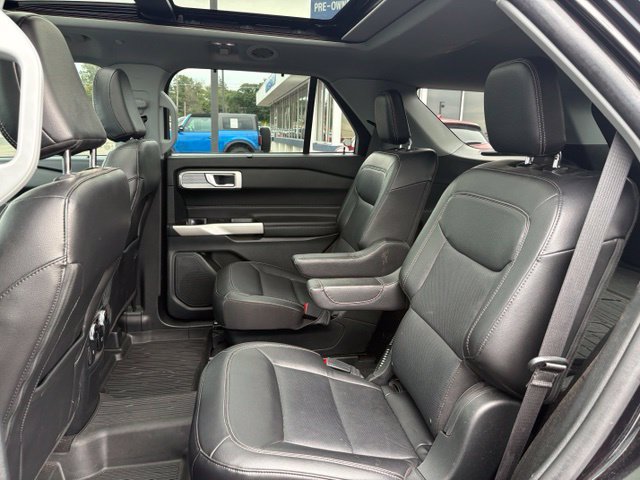 Certified 2023 Ford Explorer Limited AWD/4WD image 8
