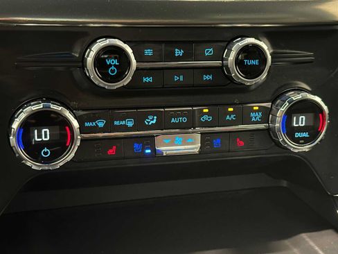 Used 2021 Ford F150 Lariat AWD/4WD image 15