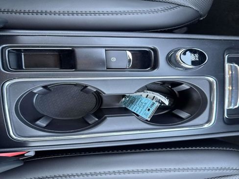 New 2025 Lincoln Corsair Reserve image 31