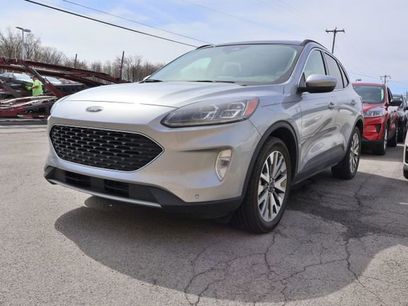 Used 2022 Ford Escape Titanium w/ Class II Trailer Tow Package