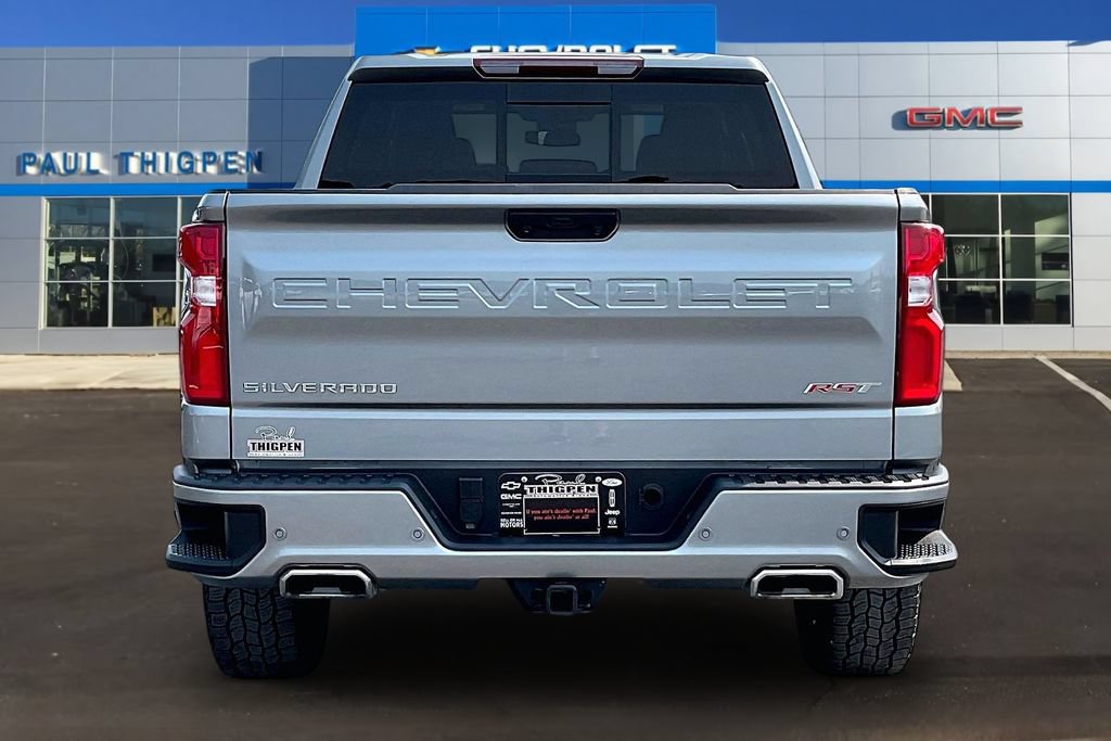 Used 2025 Chevrolet Silverado 1500 RST AWD/4WD image 5