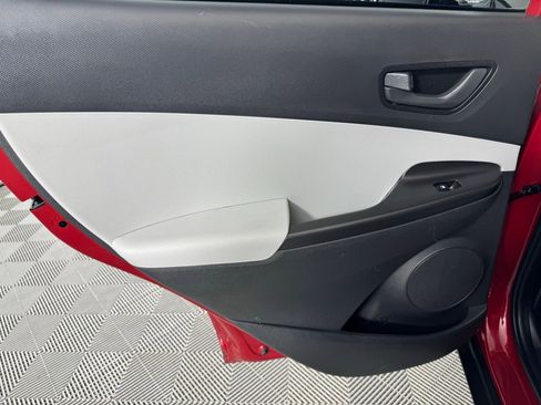 Used 2023 Hyundai Kona SEL image 22