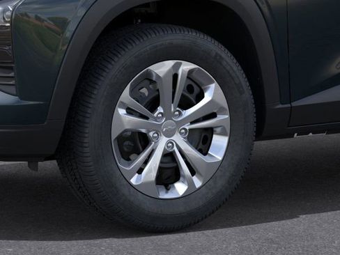 New 2026 Chevrolet Trax LS image 9