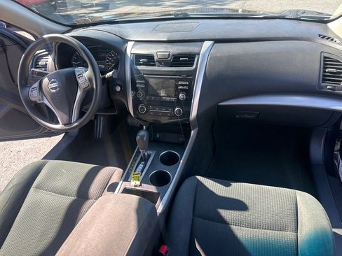 Used 2015 Nissan Altima 2.5 S w/ Power Driver Seat Package image 28