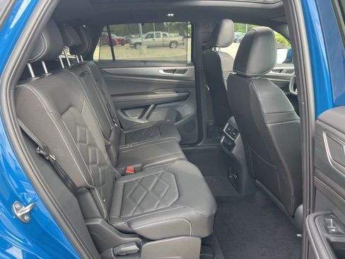 New 2026 Volkswagen Atlas Cross Sport SE image 27