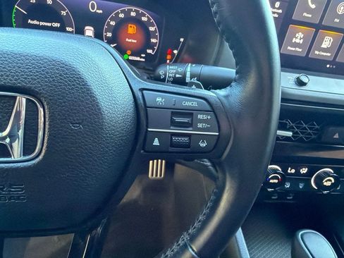 Used 2023 Honda Accord Sport image 17