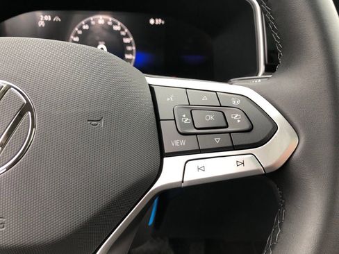 New 2026 Volkswagen Taos SE AWD/4WD image 22