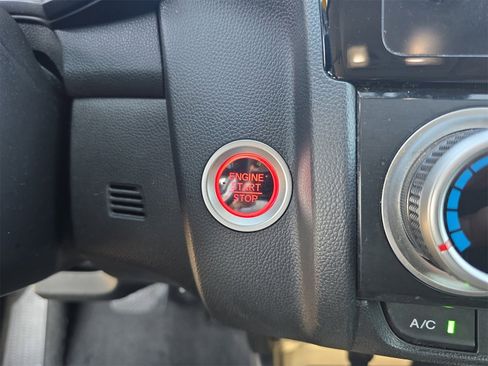 Used 2019 Honda Fit EX image 24