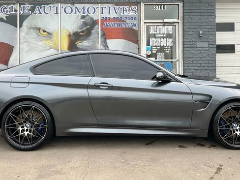 Used 2018 BMW M4 Coupe image 2