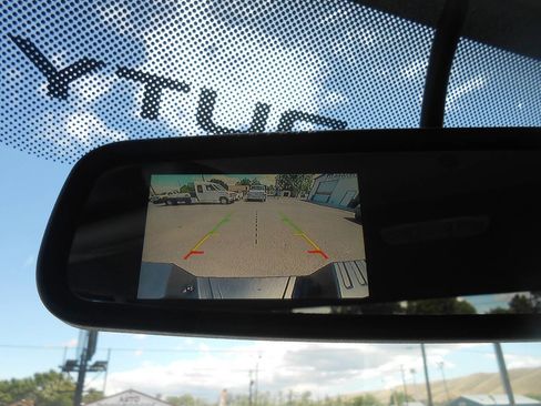 Used 2014 Ford F250 XLT w/ XLT Value Package AWD/4WD image 11