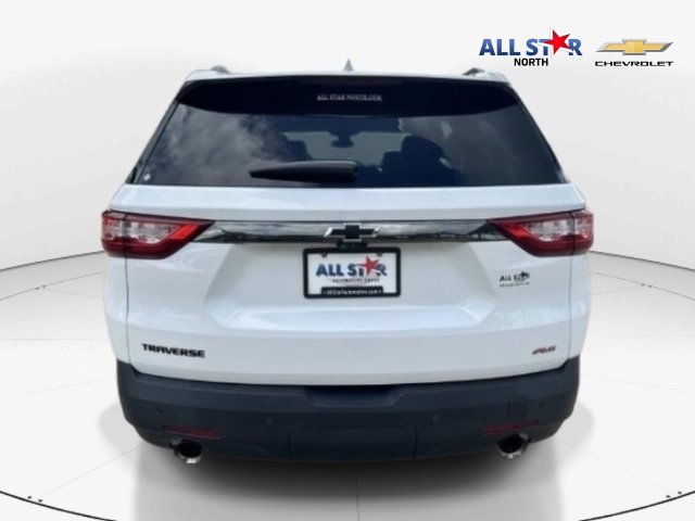 Used 2021 Chevrolet Traverse RS FWD image 3