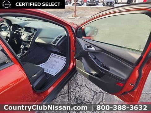 Used 2018 Ford Focus SE image 27