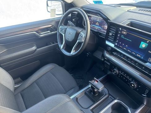 Used 2024 Chevrolet Silverado 1500 LT Trail Boss w/ Convenience Package II image 36