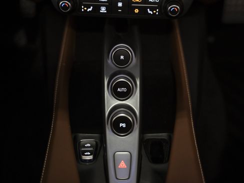 Used 2021 Ferrari Portofino RWD image 45