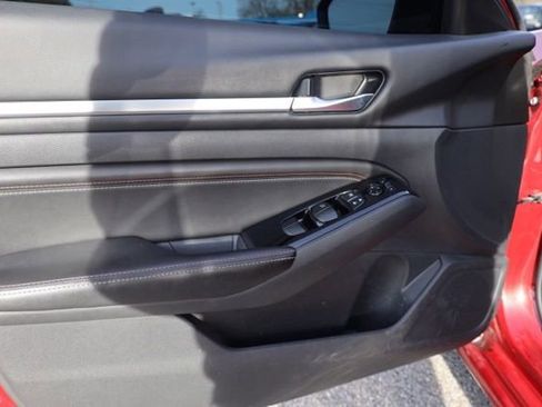 Used 2023 Nissan Altima 2.0 SR image 22