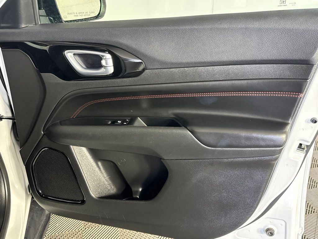 Certified 2025 Jeep Compass Trailhawk AWD/4WD image 47