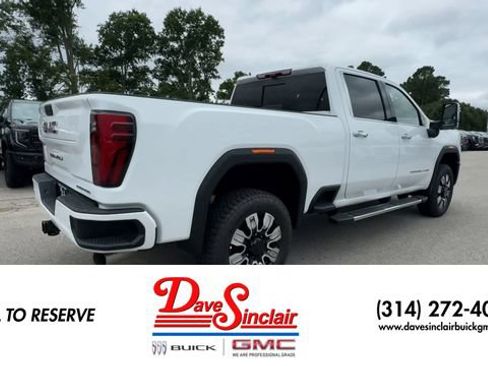 New 2026 GMC Sierra 2500 Denali w/ Denali Reserve Package AWD/4WD image 8