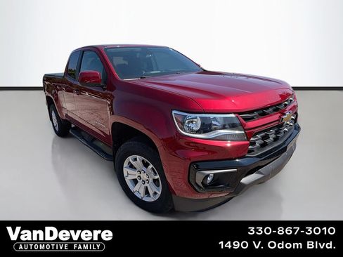 Used 2022 Chevrolet Colorado LT w/ LT Convenience Package AWD/4WD image 1