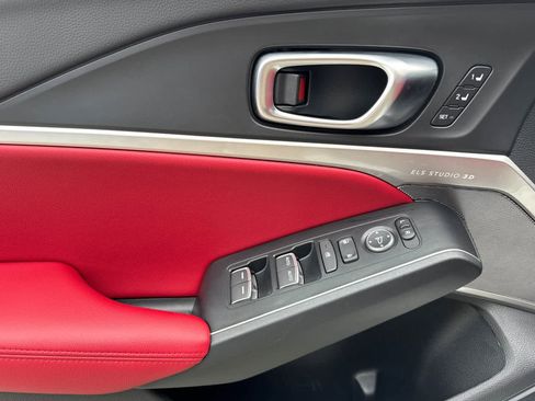 Certified 2025 Acura Integra A-Spec FWD image 10