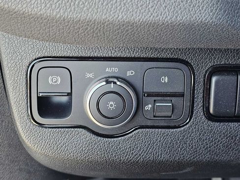 Used 2026 Mercedes-Benz Sprinter 2500 image 26