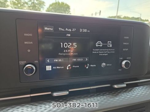 Used 2023 Kia Carnival LX FWD image 26