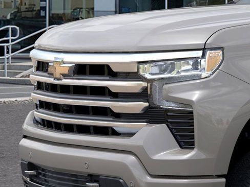 New 2026 Chevrolet Silverado 1500 High Country w/ High Country Premium Package AWD/4WD image 13