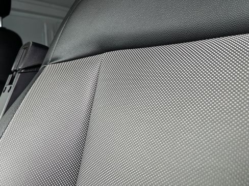 Used 2020 RAM ProMaster 2500 w/ Interior Convenience Group image 16