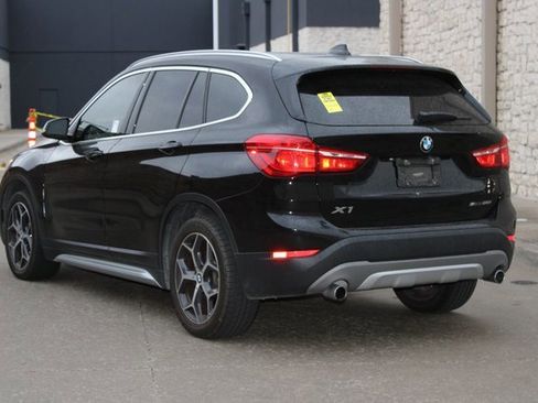 Used 2018 BMW X1 sDrive28i w/ Convenience Package image 3