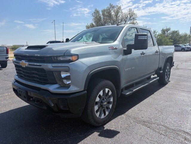 Used 2024 Chevrolet Silverado 2500 Custom w/ Custom Value Package AWD/4WD image 3