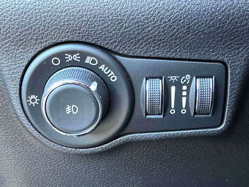 Used 2022 Jeep Compass Trailhawk w/ Trailhawk Elite Group image 20