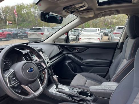 Used 2019 Subaru Crosstrek 2.0i Premium AWD/4WD image 19