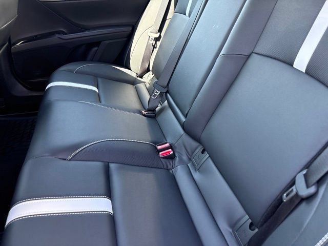 Used 2026 Toyota Camry Hybrid w/ Convenience Package FWD image 10