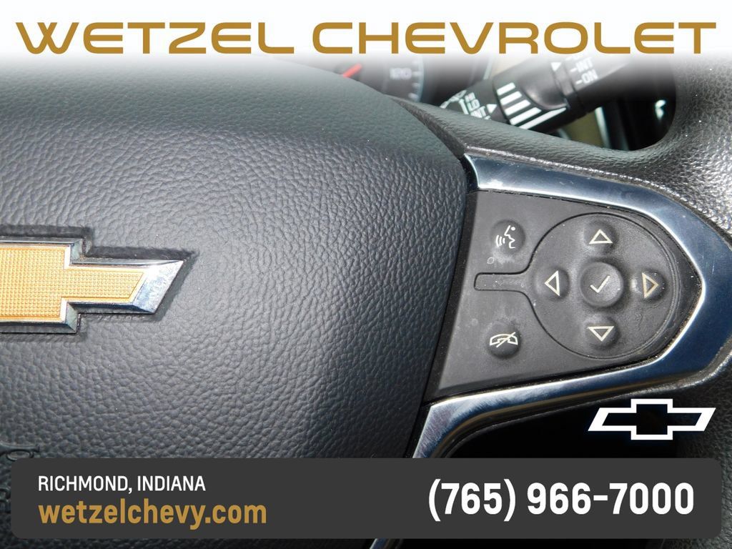 Certified 2023 Chevrolet Traverse LS FWD image 34