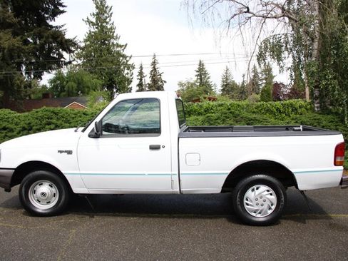 Used 1995 Ford Ranger XL RWD image 12