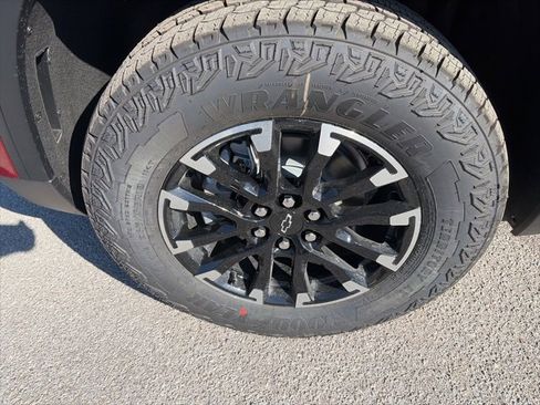 New 2026 Chevrolet Traverse Z71 image 10