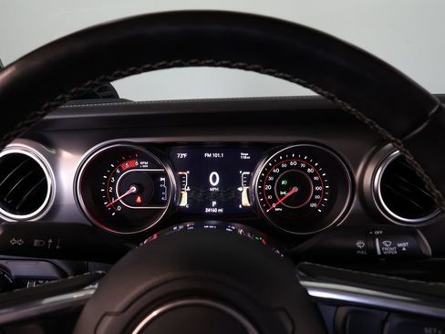 Used 2021 Jeep Gladiator Rubicon AWD/4WD image 37