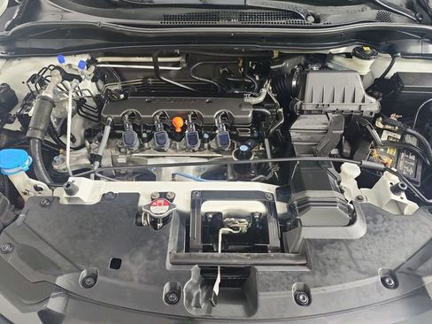 Used 2017 Honda HR-V LX image 26