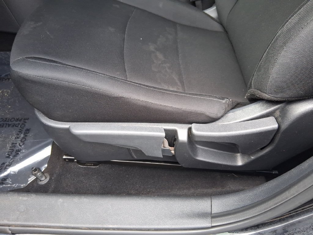 Used 2025 Nissan Sentra S FWD image 13