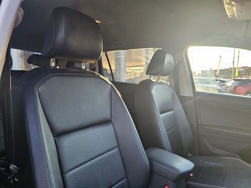 Used 2020 Volkswagen Tiguan SEL image 14
