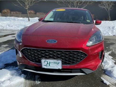 Used 2020 Ford Escape SE image 7