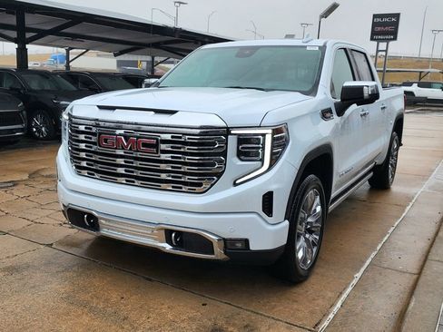 New 2026 GMC Sierra 1500 Denali w/ Denali Reserve Package image 7