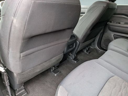 Used 2025 Nissan Pathfinder SV AWD/4WD image 54