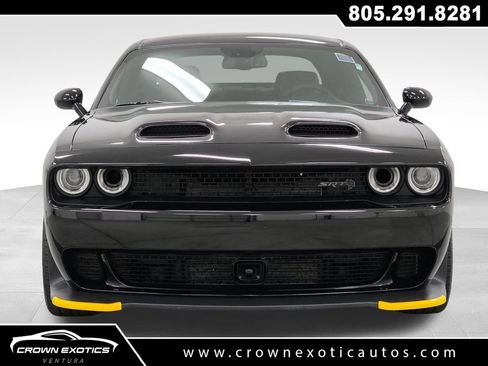 Used 2023 Dodge Challenger SRT Hellcat RWD image 2