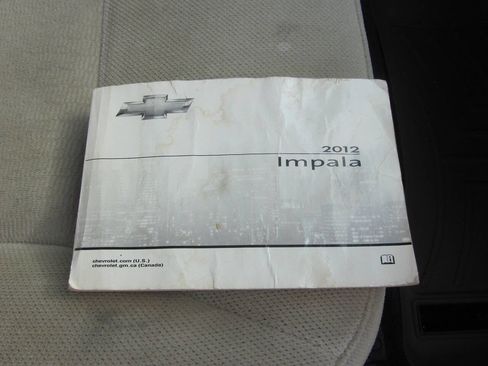 Used 2012 Chevrolet Impala LT FWD image 15