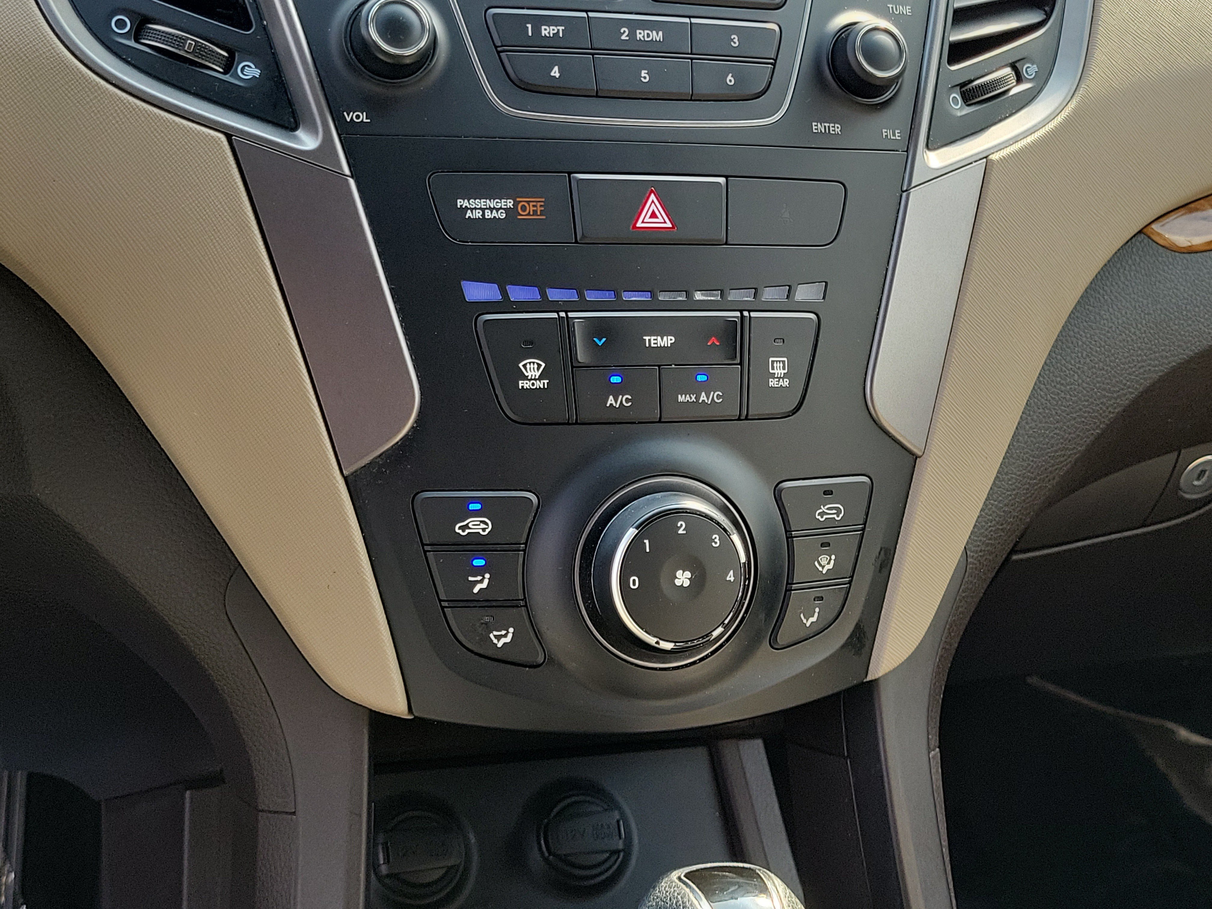 Used 2015 Hyundai Santa Fe Sport FWD image 27
