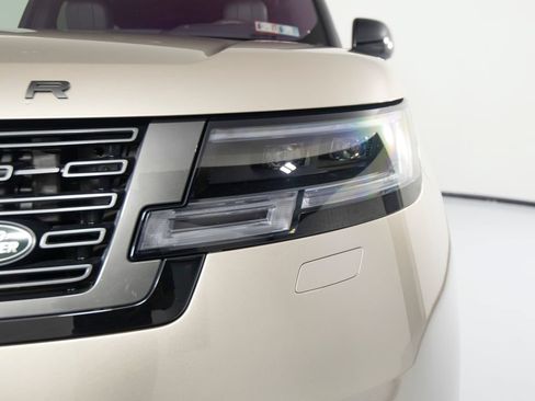 Used 2023 Land Rover Range Rover SE AWD/4WD image 43